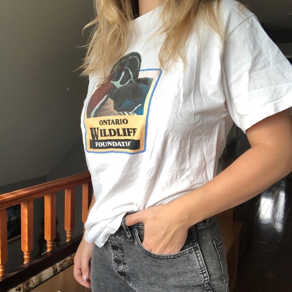Vintage Graphic Tee - Picture 1 of 5